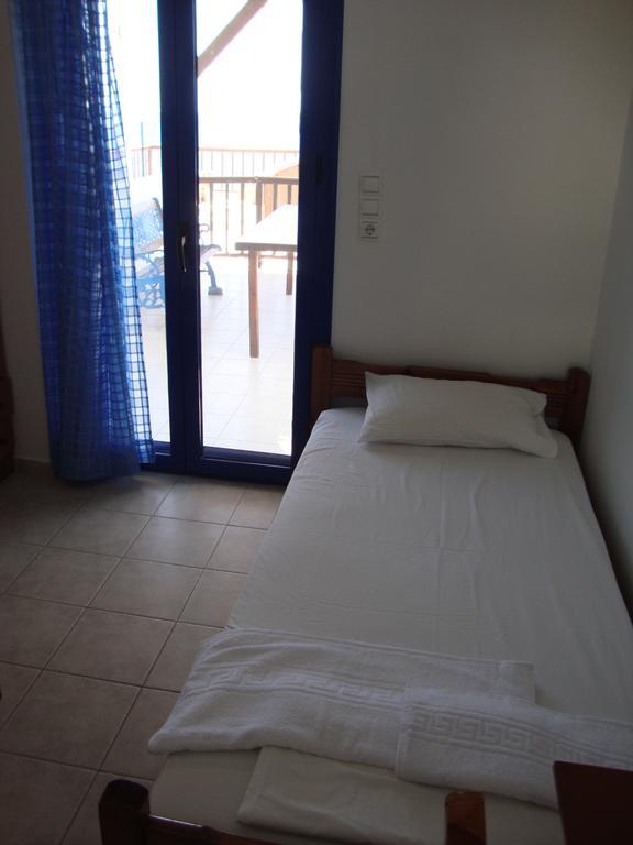 Lendas Paradise Studios Léntas Oda fotoğraf