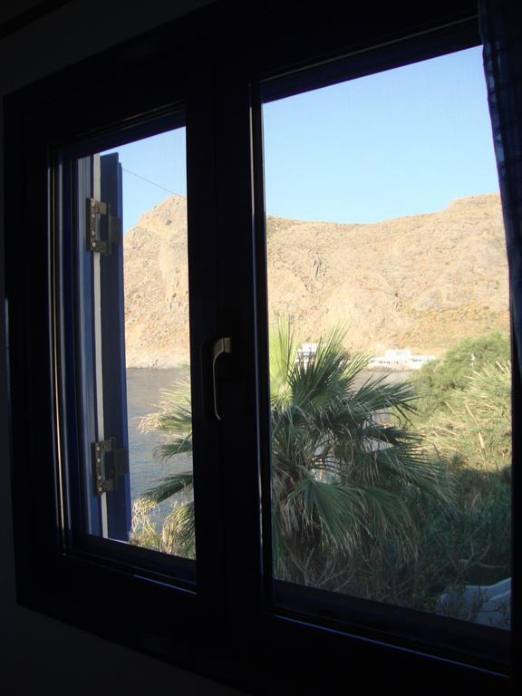 Lendas Paradise Studios Léntas Oda fotoğraf